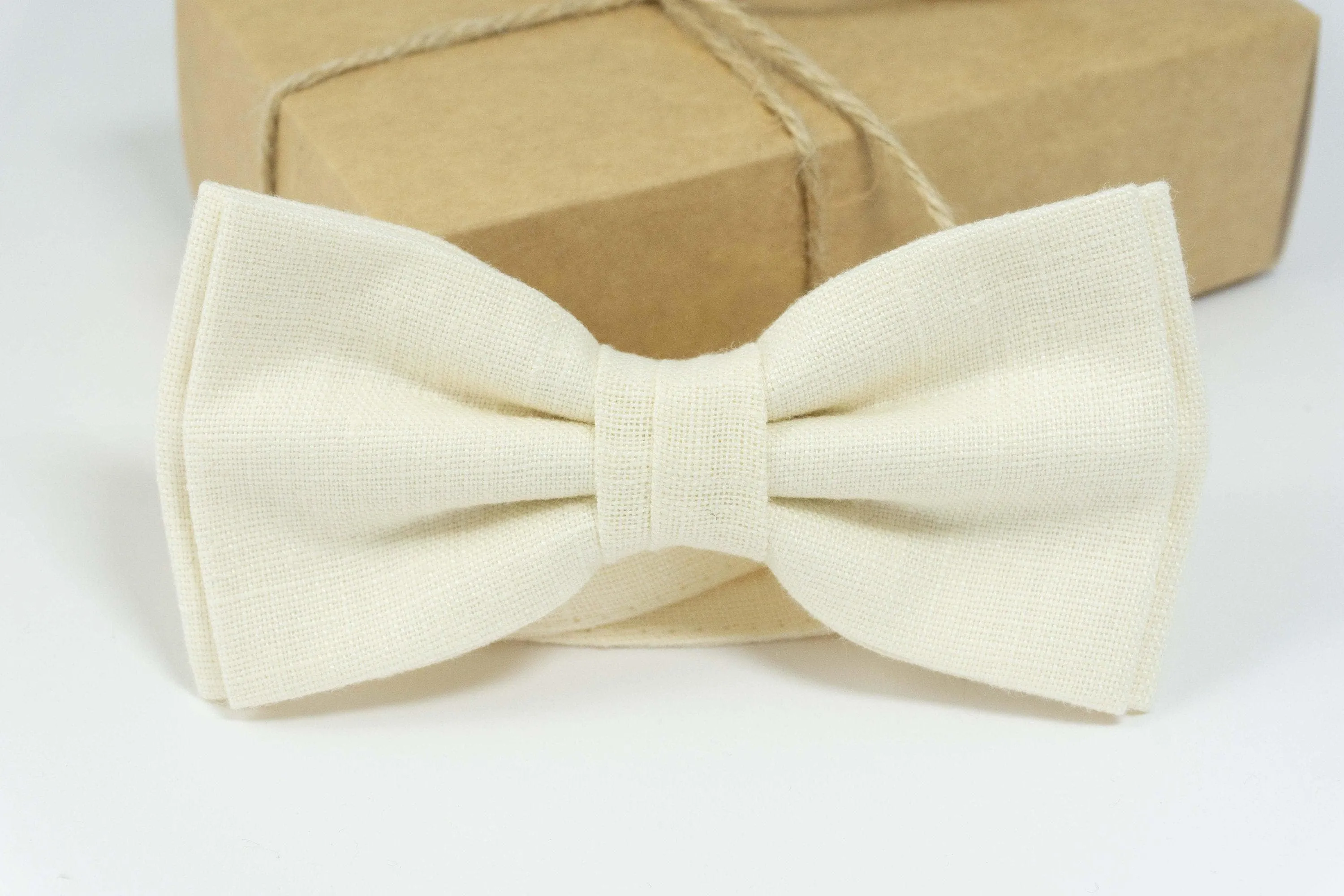 Champagne color mens bow tie | Champagne wedding bow tie