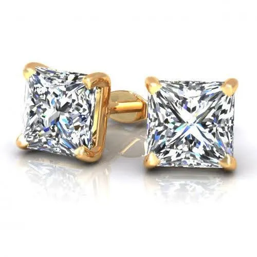 Cost-Effective 0.25CT Round Cut Diamond Stud Earrings in 14KT Yellow Gold