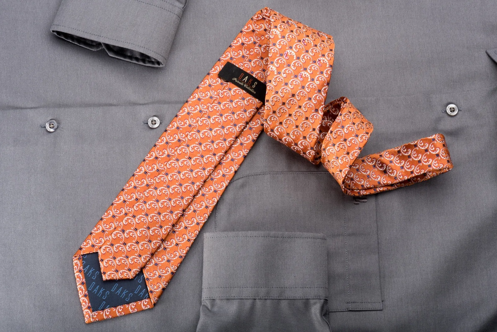 Daks Men's Rhinestone Silk Necktie Silver Filigree On Orange With Silver Sparkles