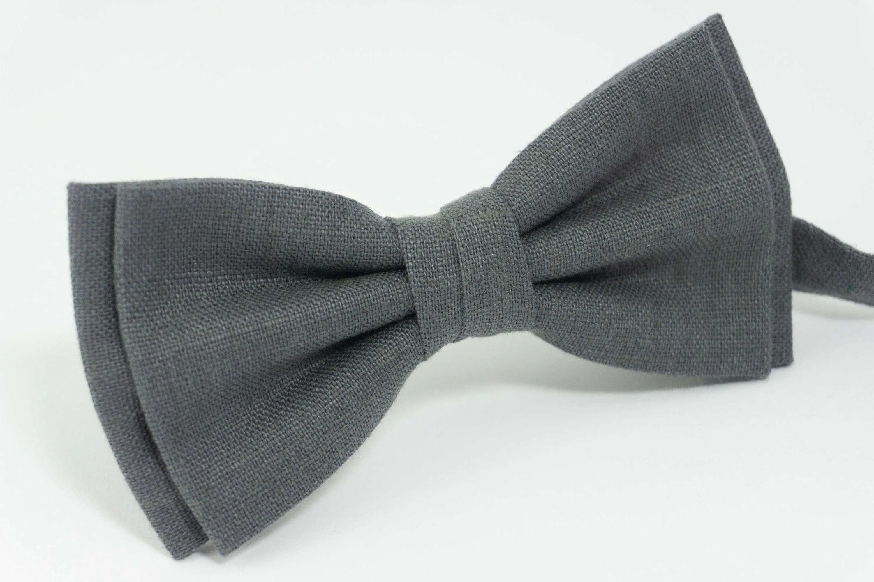 Gray bow tie | gray linen bow tie