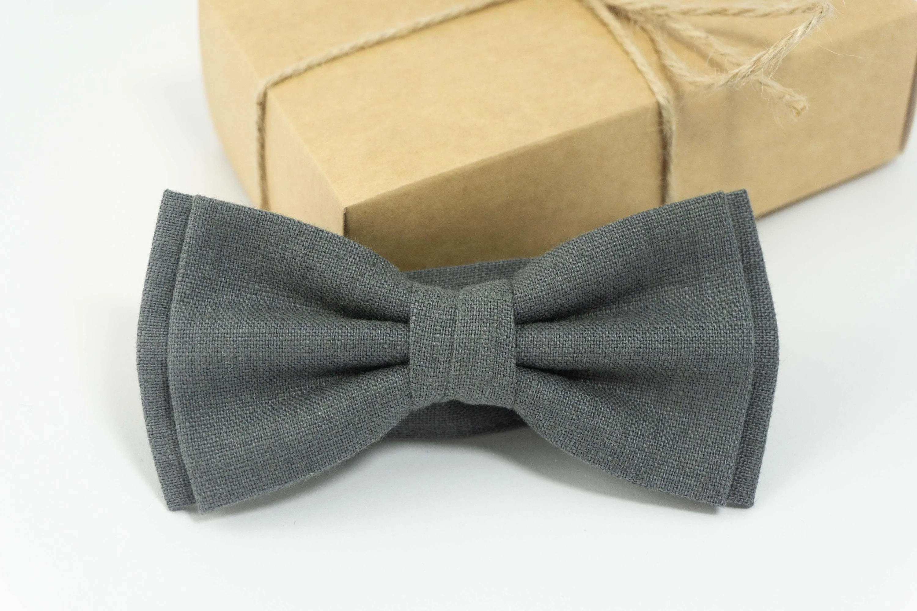 Gray bow tie | gray linen bow tie