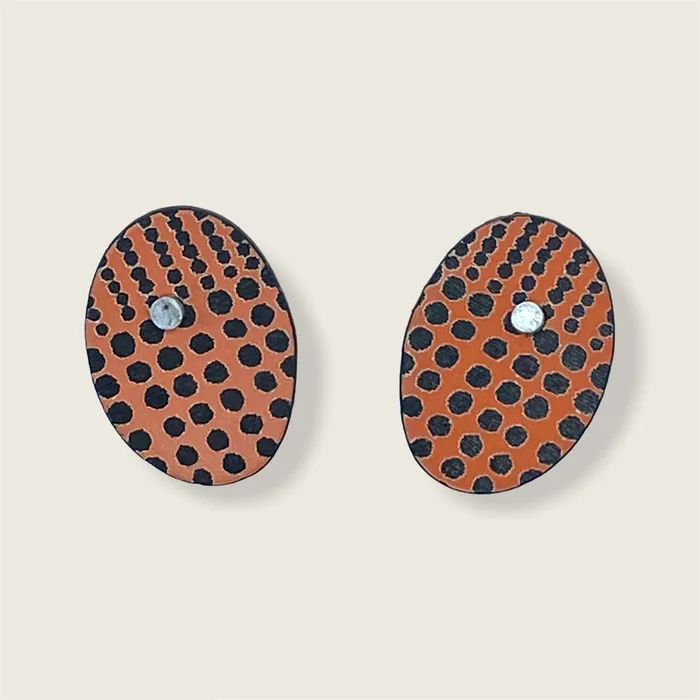 Oval Studs (Orange) MN33