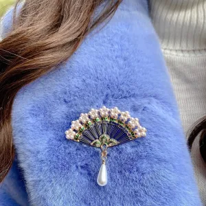 Pearl Drop Brooch Fan