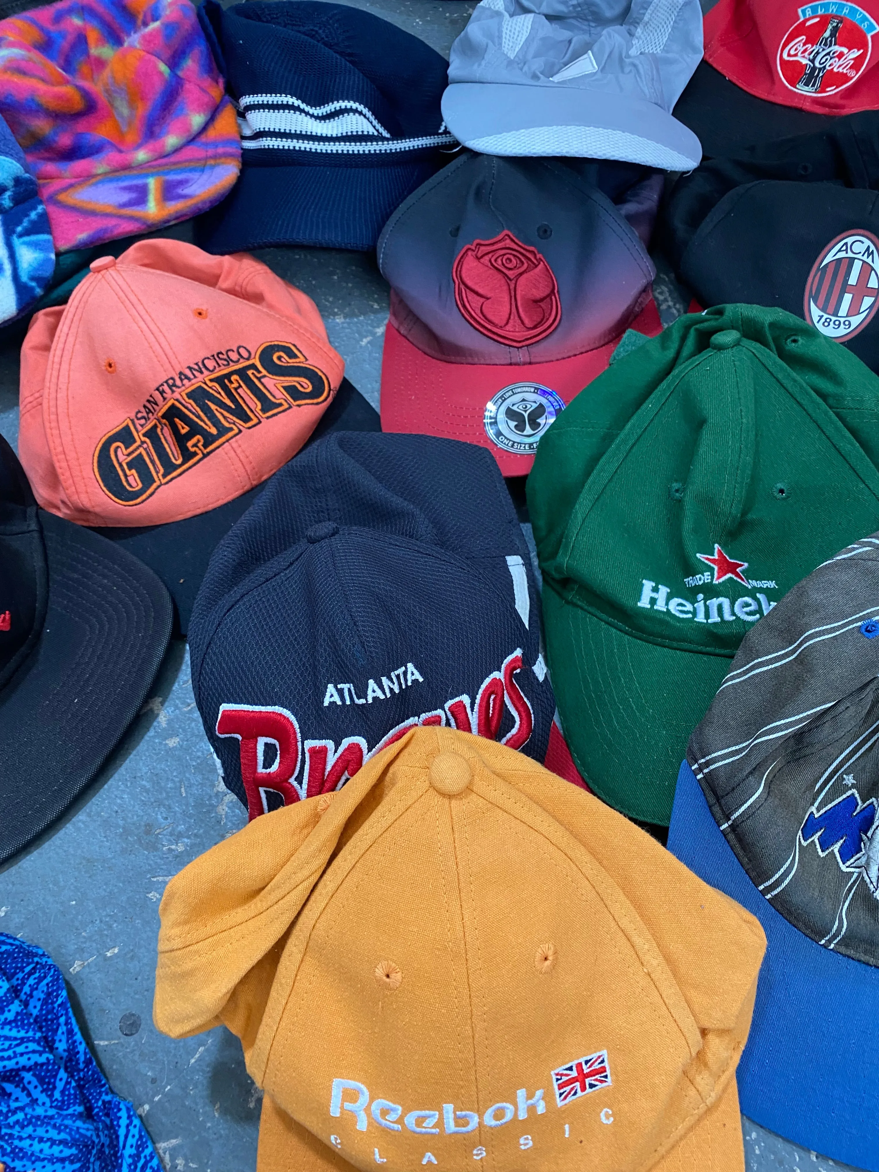 Sports cap mix- 72 piece